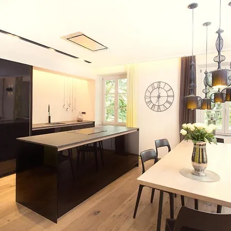 Appartamento Sweet Home_designer's Flat/stylish/comfort *